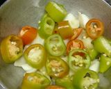 A picture of step 2 of Raw Mango and Jalapeño Instant Pickle / Launji.