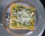 A picture of step 7 of Corn and Spinach Toast.