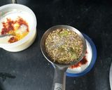 A picture of step 2 of Tadkewala Dahi.