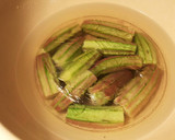 Foto del paso 6 de la receta: Espinazo de cordero, en salsa de okra y trigueros