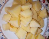 A picture of step 3 of Yummy qeema aloo gravy.