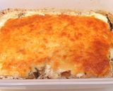 Tejfölös-gombás-sajtos karaj burgonyapürével recept fázis 3 fotója