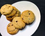 A picture of step 9 of Caramel chocolate chips cookies.
