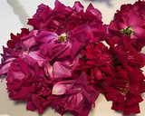 રોઝ ટી(rose tea recipe in Gujarati) રેસીપી સ્ટેપ1ફોટો