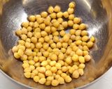 Csicseriborsós padlizsánsaláta recept fázis 1 fotója