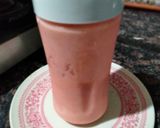 A picture of step 3 of Papaya, banana and chia seeds Smoothie.