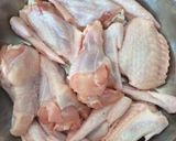 รูปขั้นตอนการทำที่ 1 ของ “ไก่ทอดเกลือ”