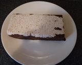 Pas rețetă Ciocolată cu biscuiți, frișcă și alune 2 fotografie