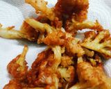 Foto langkah ke 5 dari resep Bunga kol goreng bawang madu.