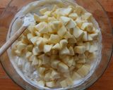 Foto del paso 4 de la receta: Ensalada navideña de mi mamá (perón y piña)