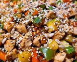 Foto del paso 5 de la receta: Pasta con pollo y verduras estilo chop suey, reducido en sodio