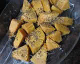 Foto del paso 1 de la receta: Buñuelos de calabaza asada y castañas con natillas