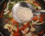 Hình bước làm 16 của món Mì xào rau củ chay