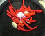 Foto langkah ke 3 dari resep Sambal Korek (rebus).