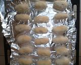 A picture of step 6 of Date and Chocolate Cookies.