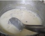 A picture of step 4 of Apple kheer.