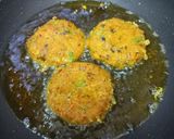 A picture of step 4 of Pumpkin cutlets.