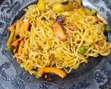 ভেজ আটা ম্যাগি (Veg Aata Maggi recipe in bengali) রেসিপির ধাপ 4 ছবি