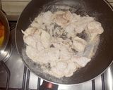 A picture of step 1 of Curry Chicken Breast.