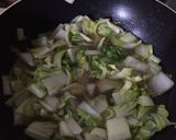 Foto langkah ke 2 dari resep Tumis sawi putih tahu.