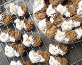 Foto langkah ke 5 dari resep Coffe cookies tiramisu.