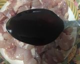 รูปขั้นตอนการทำที่ 1 ของ “ข้าวไก่กระเทียม”