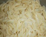 A picture of step 5 of Macaroni & minced meat plus potatoes & peas Recipe.