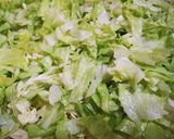 Sonkás káposztasaláta gazdagon recept fázis 2 fotója