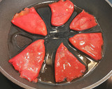 Foto del paso 1 de la receta: Lomo de cerdo al horno con Pimientos de Piquillo confitados
