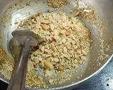 A picture of step 4 of Til Peanut chikki.