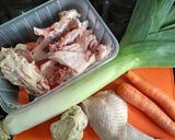 Foto del paso 1 de la receta: Sopa de tiburones