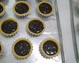 Foto langkah ke 5 dari resep Pie Brownies Mini.