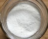 A picture of step 1 of Quick & Easy Homemade Sugar-free Icing Powder.