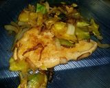 Foto del paso 1 de la receta: Suprema con zapallito y cebolla fácil y rico