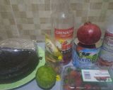 A picture of step 1 of Berry bomb Trifle.