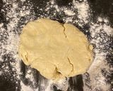 A picture of step 8 of Mum’s plate chicken pie.