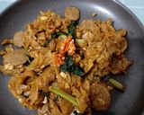 Foto langkah ke 6 dari resep Kwetiau goreng ala pontianak.
