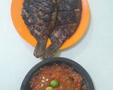 Foto langkah ke 5 dari resep Gurame Bakar Teflon + Sambel tomat segar.
