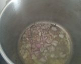 A picture of step 4 of Rajesthani masalamoong daal khichdi.