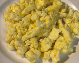 Foto del paso 6 de la receta: Huevos revueltos de los buenos!