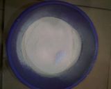 A picture of step 2 of Fluffy pancakes.