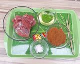 A picture of step 1 of Ram meat suya.