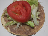 Tostadas de frijoles