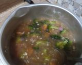 Foto langkah ke 3 dari resep Egg drop soup.