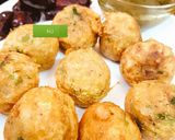 A picture of step 5 of Potato Balls.