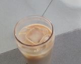 Foto langkah ke 5 dari resep Ice Dolce Oat Latte (Oatmilk Recipe).
