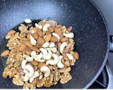 ડ્રાયફ્રુટ લાડુ (Dryfruit Laddu Recipe In Gujarati) રેસીપી સ્ટેપ1ફોટો