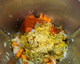 Foto del paso 3 de la receta: Calamares patagónicos en salsa en Thermomix TM31