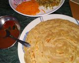 A picture of step 3 of Lachha Paratha Egg Roll.