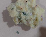 A picture of step 4 of Aloo bharey paratha.